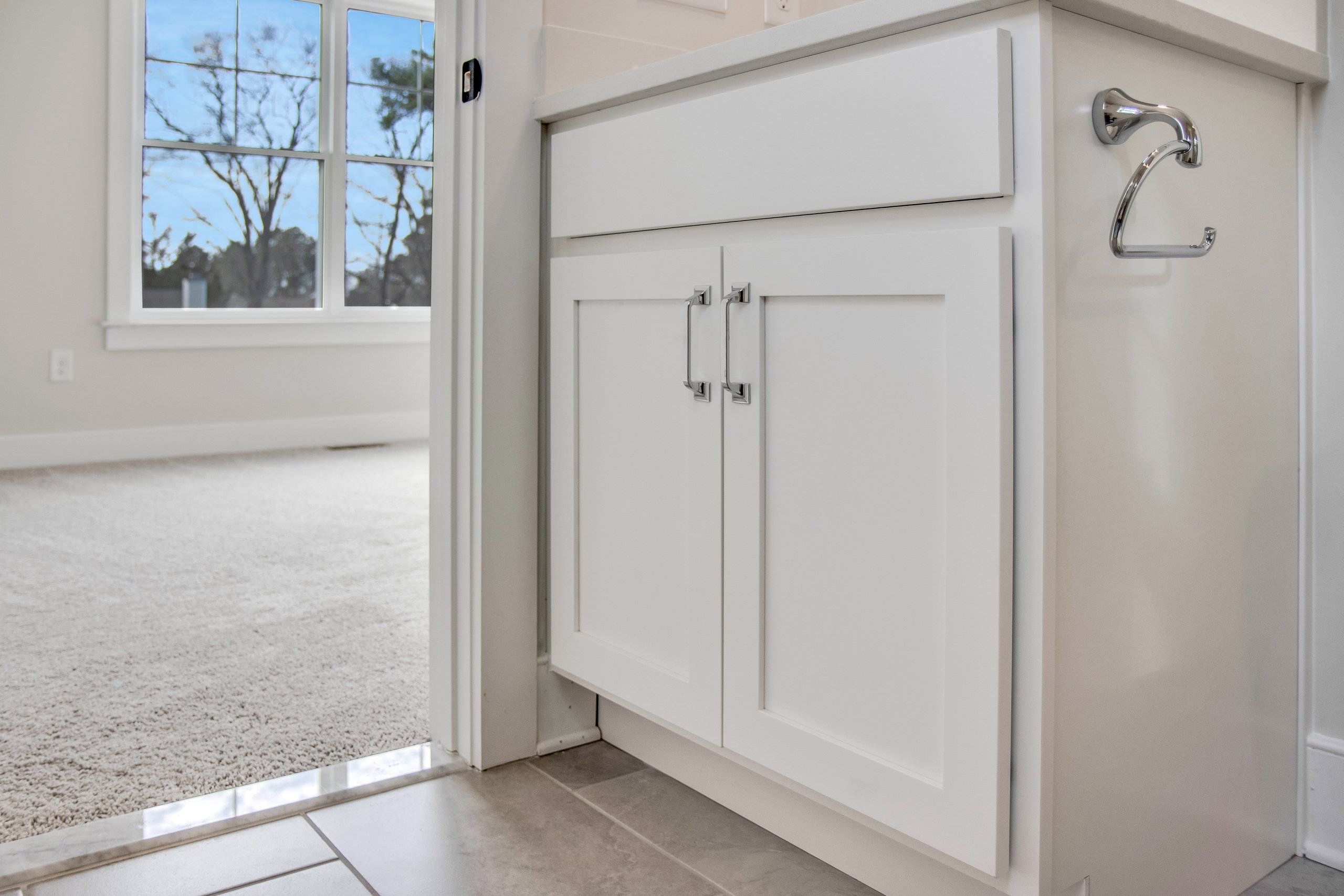 Custom bathroom vanity cabinets in Sherman TX